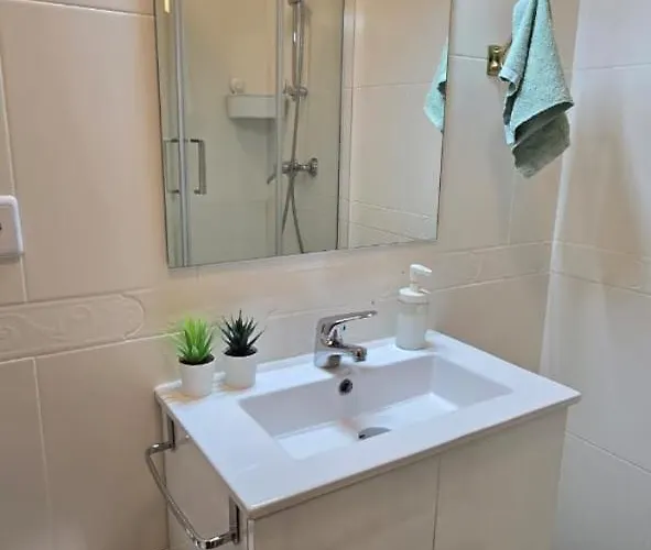 Paz & Flat - Peace & 아파트